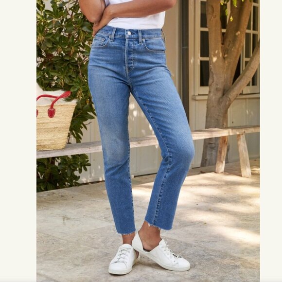 Frank & Eileen Denim - FRANK & EILEEN Cork Everyday Straight Leg Denim. Size 28 Run small